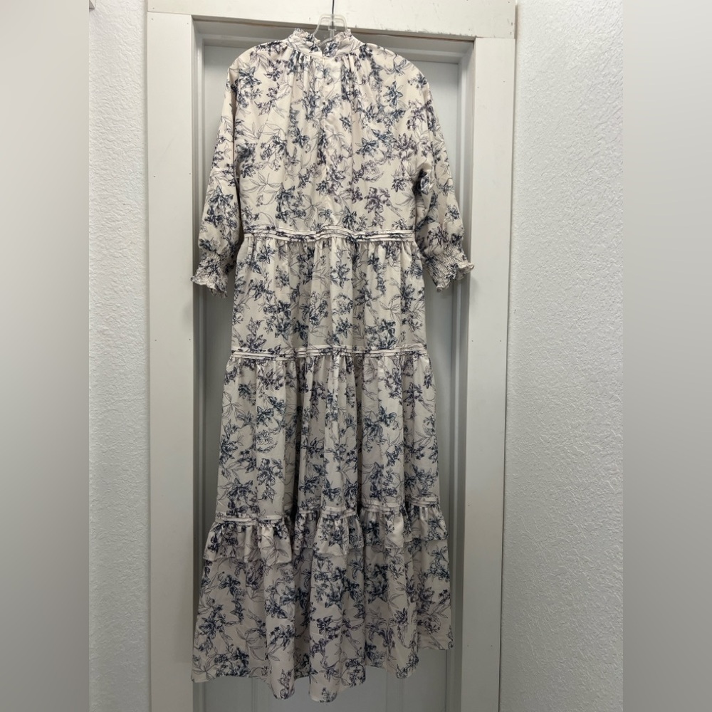 Dainty Jewells White and Blue Floral Dress - Picture 6 of 12
